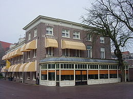 260px-Hotel_de_wereld_wageningen.JPG